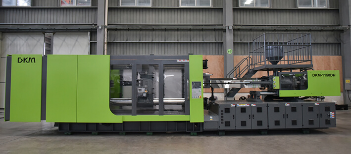 鸿运国际DF春风注塑机1150吨